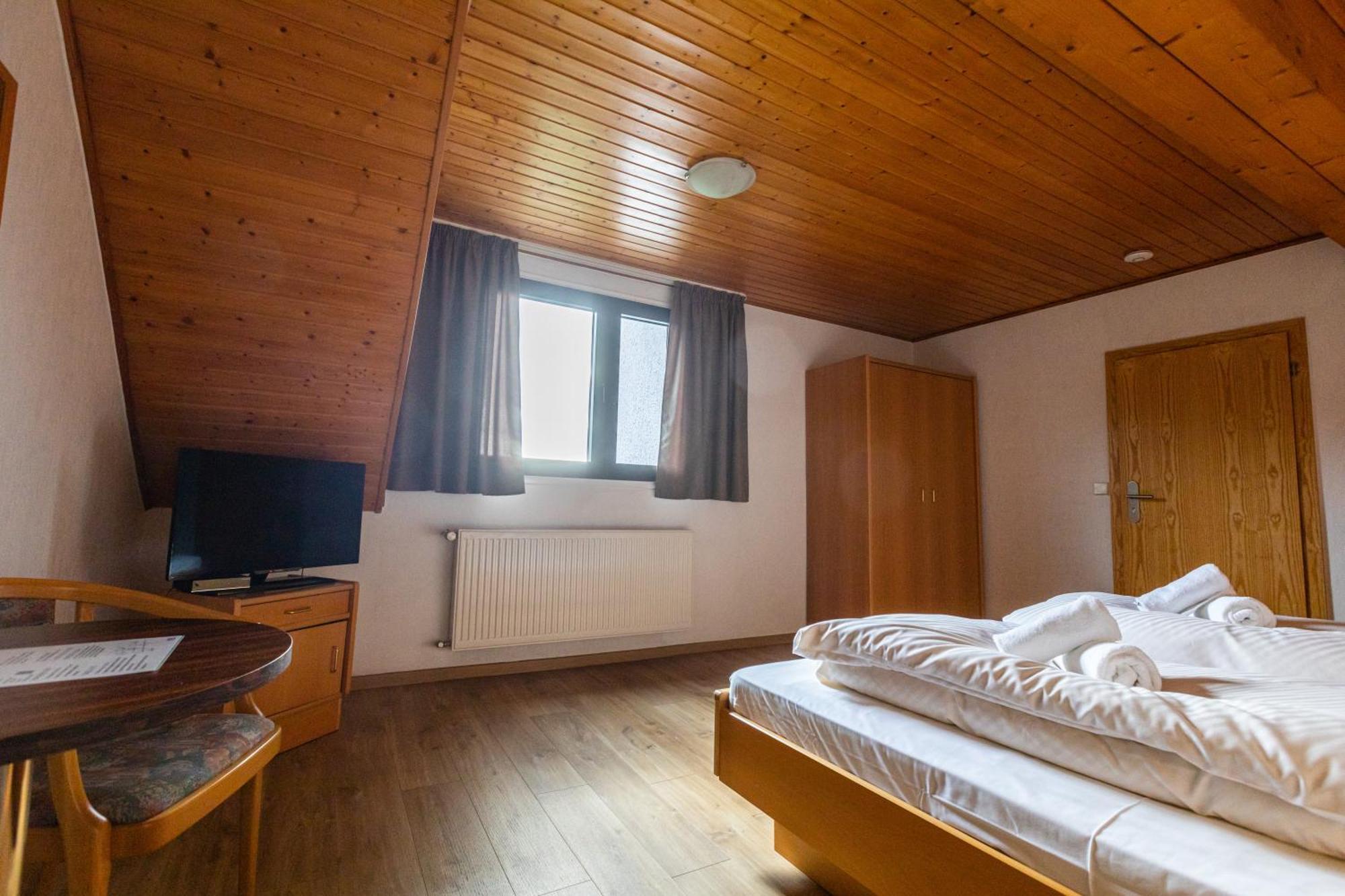 Haus Koinonia Hotell Langscheid  Exteriör bild